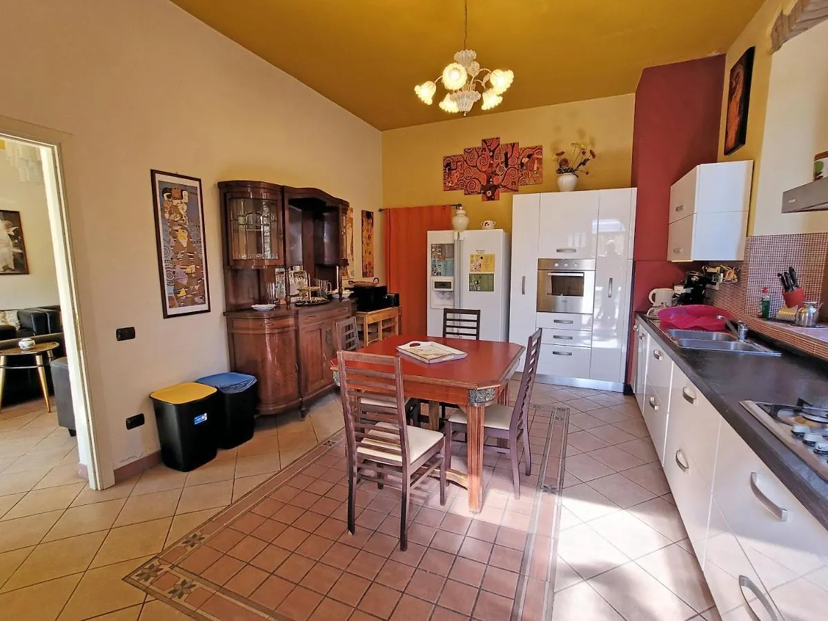 Villa Morelli Gualtierotti Pontepetri 0*,  Italy