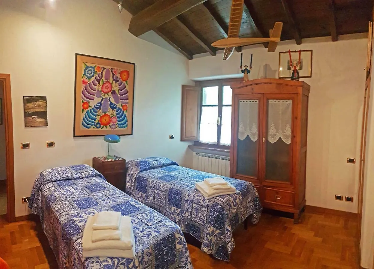 Villa Morelli Gualtierotti Pontepetri 0*,  Italy